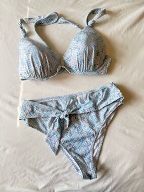 Shade & Shore Light Blue Snake-Print Bikini Set